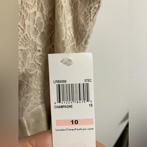 London Times‎ Sleeveless Belted Peplum Dress Champagne Womens size 10 - Picture 4 of 13